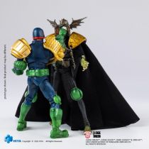 2000 AD: Judge Dredd - Hiya Toys - Gaze Into The Fist of Dredd 1:18 Scale Figure