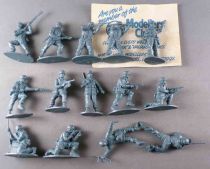 Airfix 51567-6 1:32 WW2 German Paratroopers 1977 14 pieces box