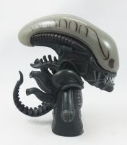 Alien - Titans Merchandise - Alien 4.5\  vinyl figure (Wootbox Excl