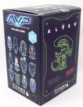 Alien - Titans Merchandise - Alien 4.5\  vinyl figure (Wootbox Excl