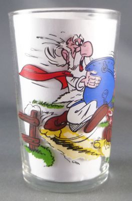 Asterix - Amora Mustard glass with  series - Asterix crosses crazy Panoramix