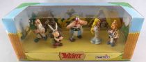 Asterix - Figurine PVC Plastoy - Boite Diorama Astérix avec Sanglier Obélix Assurancetourix Falbala Panoramix