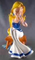 Asterix - Figurine Résine 17cm - Falbala Assise - Parc Asterix 1998