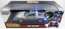 Back to the Future - Jada - 1:24 Scale Delorean Time Machine Part.1 with lights