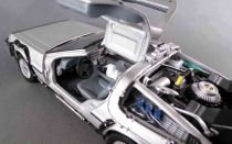 Back to the Future - Welly - 1:24 Scale Delorean Time Machine Part.1 no Box