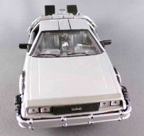 Back to the Future - Welly - 1:24 Scale Delorean Time Machine Part.1 no Box