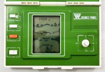 Bandai Electronics - LCD Solarpower Game - Amazone (loose)