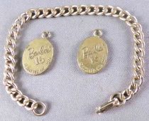 Barbie - 2 Medals and Bracelet 1974