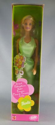 Pence sokken heel veel Barbie - Primavera Barbie green dress - Mattel 2001 (ref. 53858)