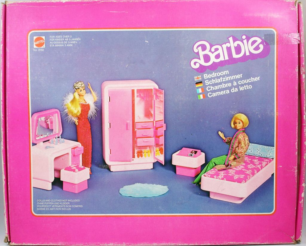 barbie in bedroom
