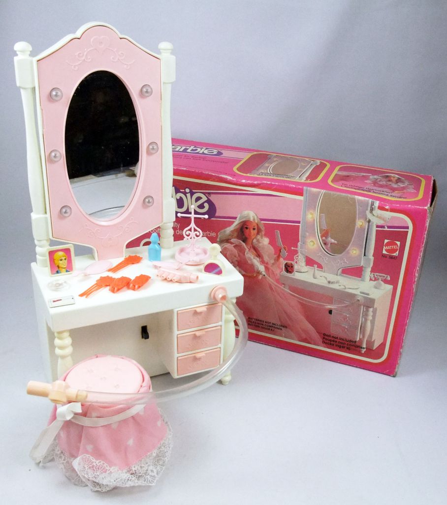 Coiffeuse de rêve Barbie N° 5847 de 1982
