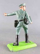 Britains Deetail - WW2 - German - 2sd series Officer giving order