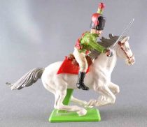 Britains Deetail Waterloo Français Cavalier Hussard Vert Chargeant Sabre Levé Cheval Blanc Galop Rentré