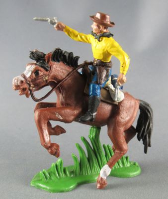 Britains Dsg Argentina Cowboy Mounted 2 Pistols Tex Willer & Dynamite ...