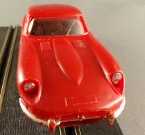 Circuit 24 réf 8205 - Jaguar Type E Rouge Jantes Chromées 1