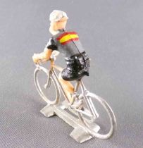 Cofalu (60\'s) - Cyclist (Plastic) - Spanish Team Right Arm Up