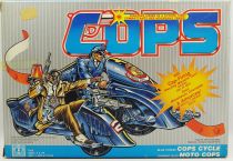 C.O.P.S. & Crooks - Blue Streak COPS Cycle / Torrent Bleu Moto COPS