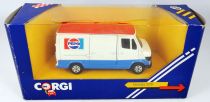 Corgi Toys 576 - Van Mercedes 207D Pepsi Mint in Box 1:43