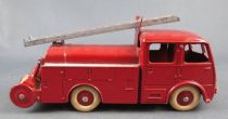 Dinky Toys France 32E Fourgon Incendie Premier Secours Berliet en Boite 100% d\'origine Pas repro