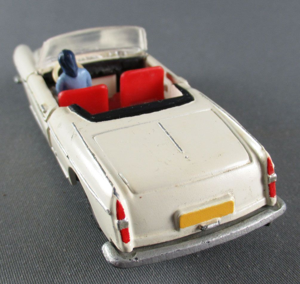 Dinky Toys France 528 Peugeot 404 Convertible Pininfarina White