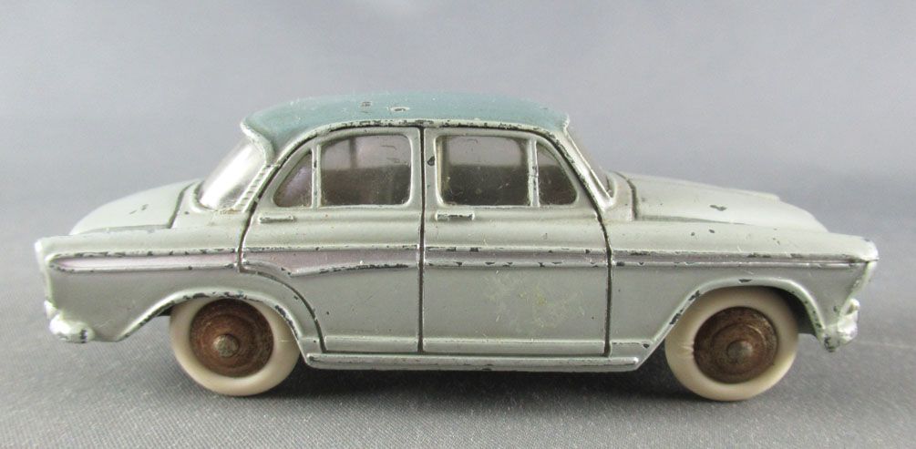 Dinky Toys France 544 Simca Aronde Grey 100% Original Not a reproduction