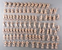 Esci 238 - 1/72 - Muslim Warriors Guerriers Musulmans 99 Figurines sans Boite