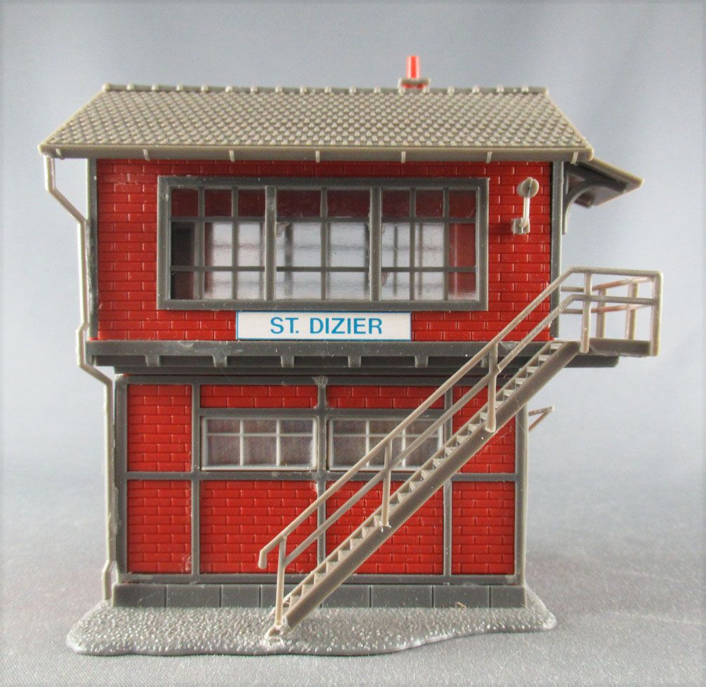 Faller B-120 127 Ho Old Signal Box Built