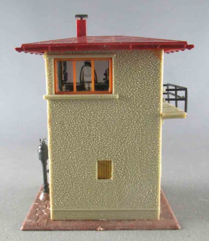 Faller B-121 Ho Modern Signal Box Switch Station Built