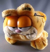 Garfield - Dakin & Co. Plush - Garfield Walking