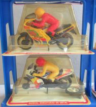 Guisval 11551 Store Dispay with 8 GP Motorbike Furia 1:22 MIB