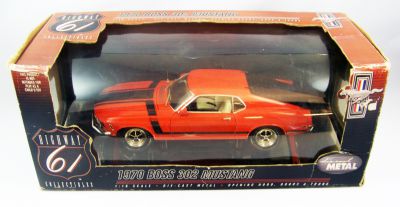 Highway 61 Collectibles 1970 Boss 302 Mustang 1:18 scale (Diecast 