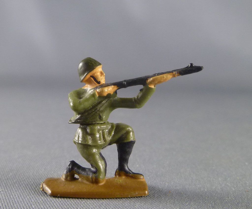 Jim - 28mm Swoppets - Modern Army - Russian firing rifle