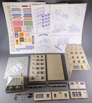 Jouef 1052 Ho Sncf Immeuble Modulaire d\'Angle Toit Zing Maquette Partiellement Assemblé avec Boite