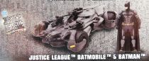 Justice League (2017) - Jada - 1:24 scale die-cast Batmobile with Batman figure