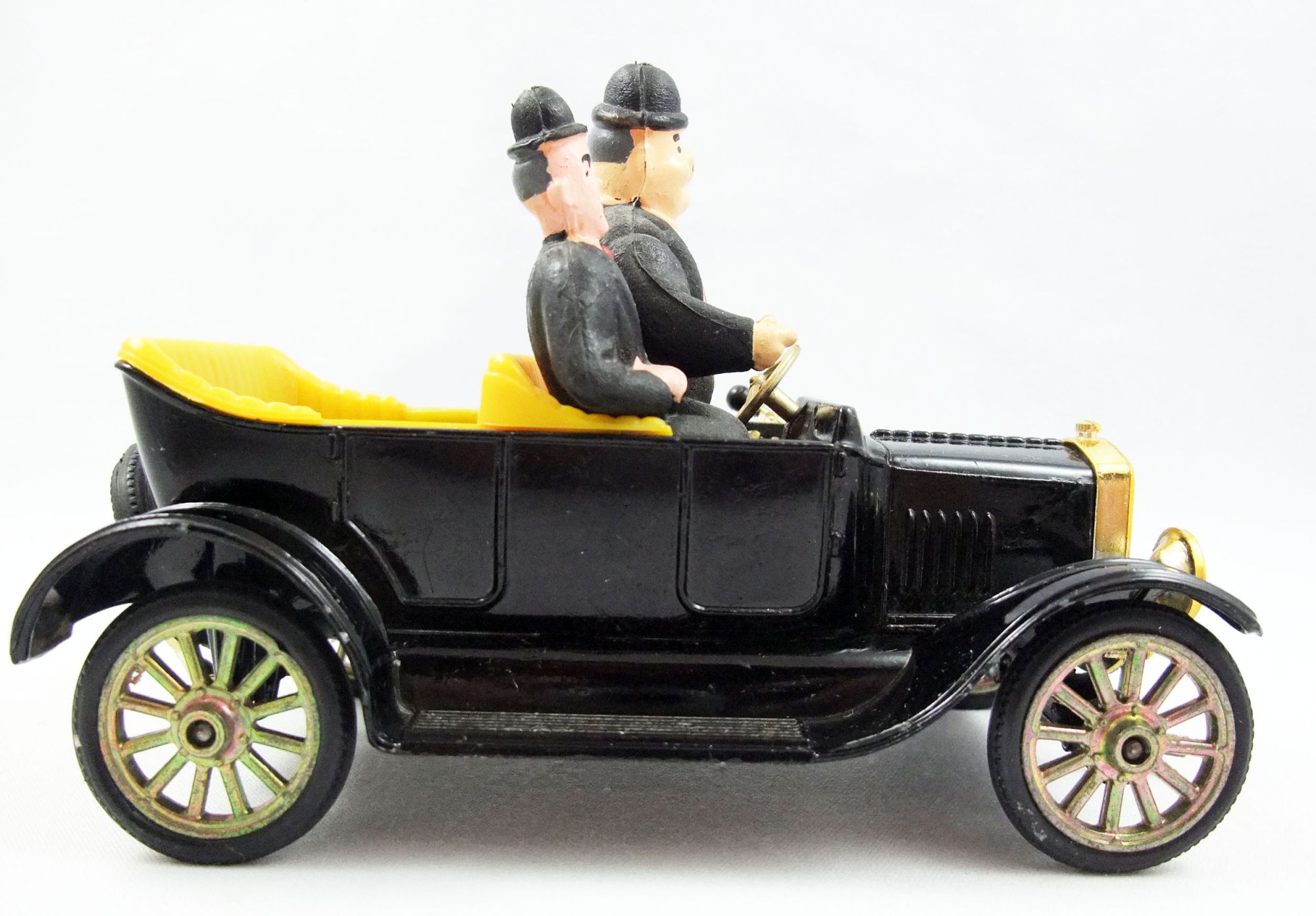 Laurel & Hardy - Politoys - Stan & Ollie's Model T Ford - Die-cast