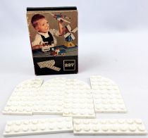 LEGO Ref.227 - 4 Incurved Bricks & 1 Rectangular Plate