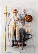 Les Maitres de l\'Univers - Mondo - Teela - Figurine échelle 1/6ème 30cm \ Timed Edition\ 