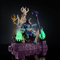 Les Maitres de l\'Univers Masterverse - New Eternia Skeletor & Havoc Bone Throne