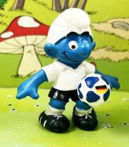 Les Schtroumpfs - Schleich - 20790 Schtroumpf footballeur Allemagne UEFA Euro