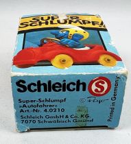 Les Schtroumpfs - Schleich - 40210 Schtroumpf en Voiture Rouge (en Boite)