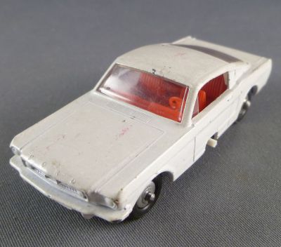 matchbox lesney mustang