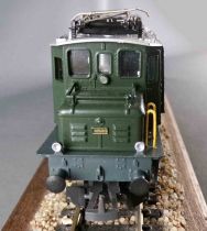 Lima 20 8117LG Ho Sbb Cff Electric Locomotive Ae3/6 10683 Green Reversed Lightning Boxed