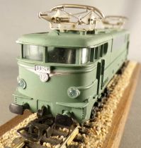 Lima 8021 Ho Sncf Electric Locomotive BB 9210 Green Boxed