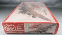 Lindberg - 5309 USAF Bomber Plane B-17G Flying Fortress 1:64 Plastic Kit MISB