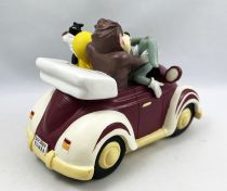 Looney Tunes - Démons & Merveilles Resin Money Bank  - Looney Tunes in car (Bugs, Daffy, Taz, Tweety & Sylvester)