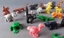 Lot of 32 Animals Soft Plastic from 60\'s/70\'S