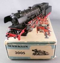 Märklin 3005 Ho Db Locomotive Vapeur Type 131 BR 23 014 Noire 3 Rails Eclairage Boite