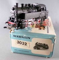 Märklin 3032 Ho Db Locomotive Vapeur Loco-Tender Type 040 BR 81 004 Noire 3 Rails Eclairage Boite