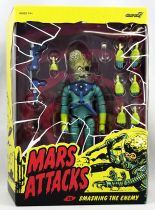 Mars Attacks! - Super7 Ultimate Figure - Martian Soldier (Smashing The Enemy)