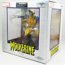 Marvel Select Gallery Diorama - Comic PVC Statue - Wolverine \ blue & yellow costume\ 